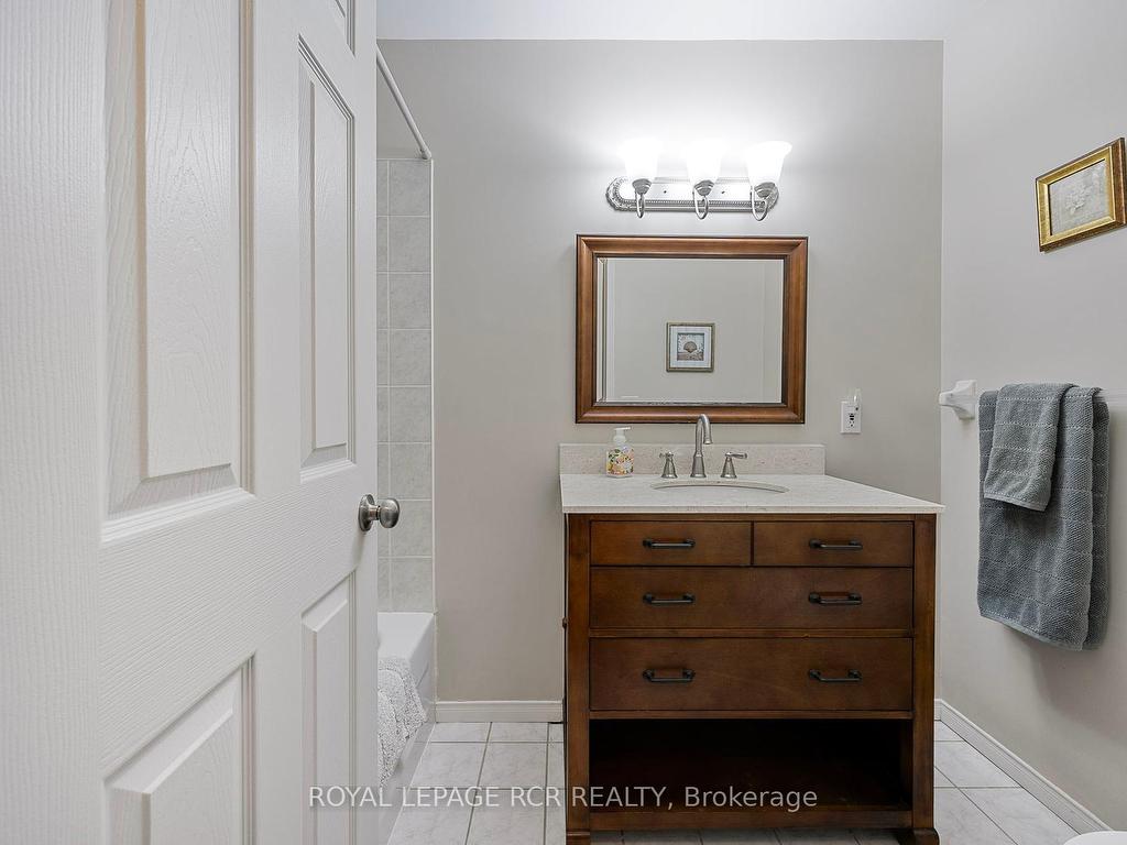 









441


Greenwood

Street,
Shelburne,




ON
L9V 3B1

