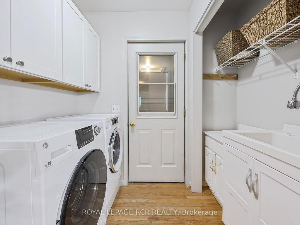 









441


Greenwood

Street,
Shelburne,




ON
L9V 3B1

