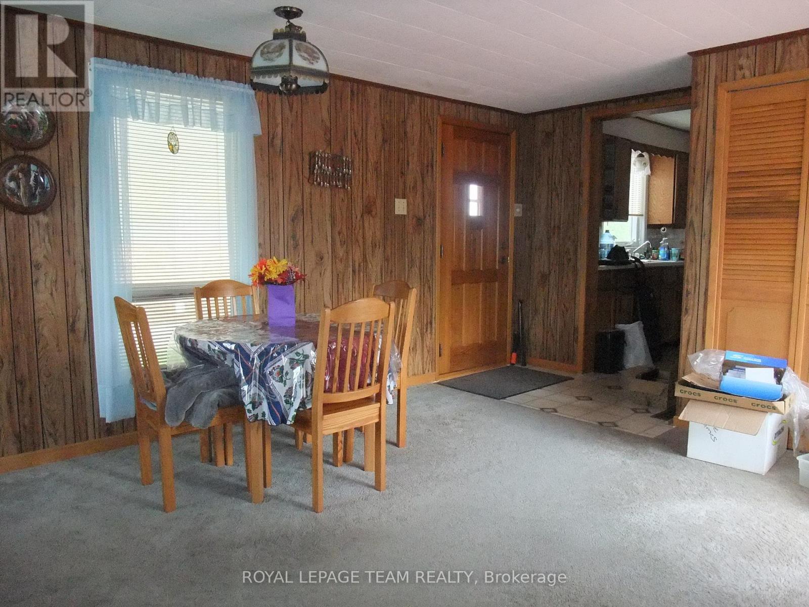 












78 GRAHAM AVENUE

,
Renfrew,




Ontario
K7V2L9

