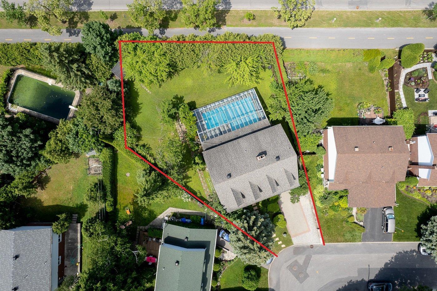 









1700


Crois. Sauvé

,
Brossard,




QC
J4X1L1

