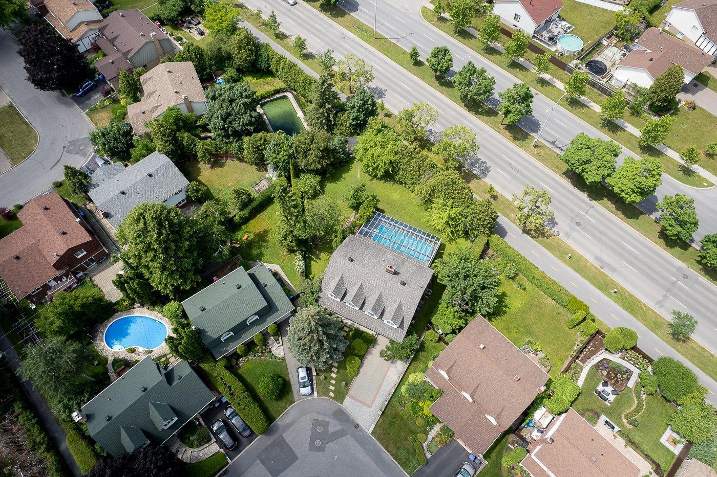 









1700


Crois. Sauvé

,
Brossard,




QC
J4X1L1

