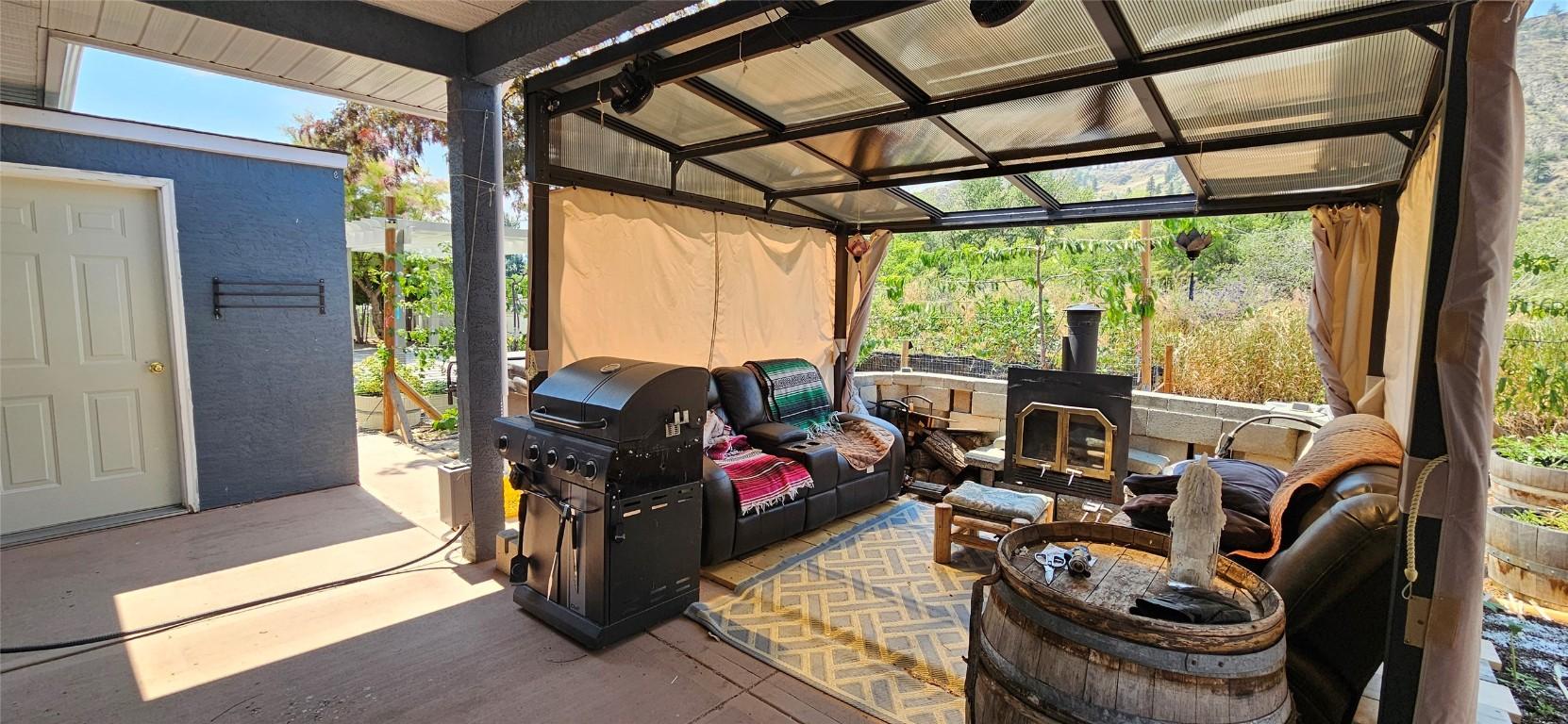 









190


Willows

Place,
Oliver,




BC
V0H 1T4


