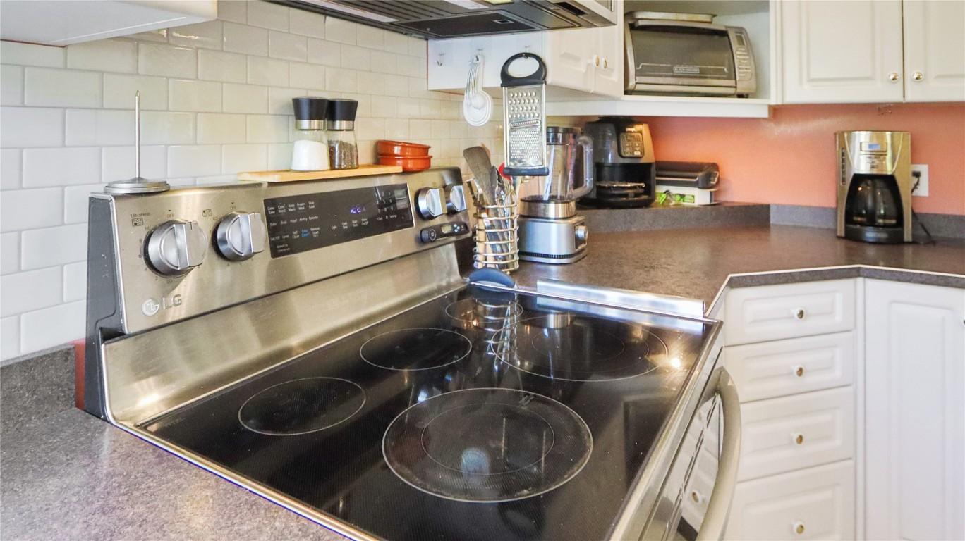 









190


Willows

Place,
Oliver,




BC
V0H 1T4

