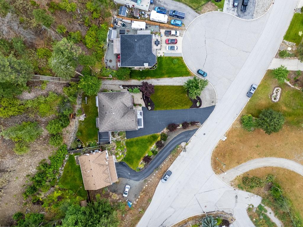 









5827


VICTORIA

Street,
Peachland,




BC
V0H 1X4

