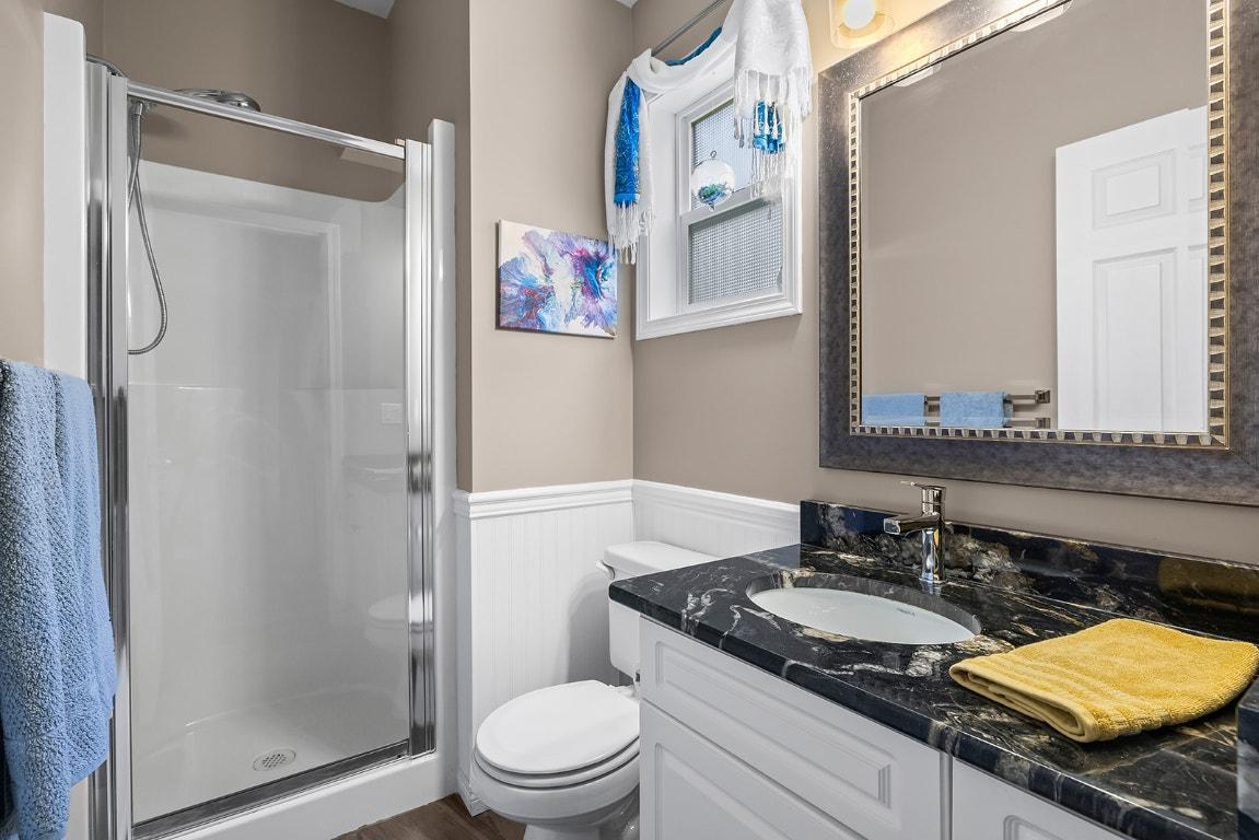 









5827


VICTORIA

Street,
Peachland,




BC
V0H 1X4

