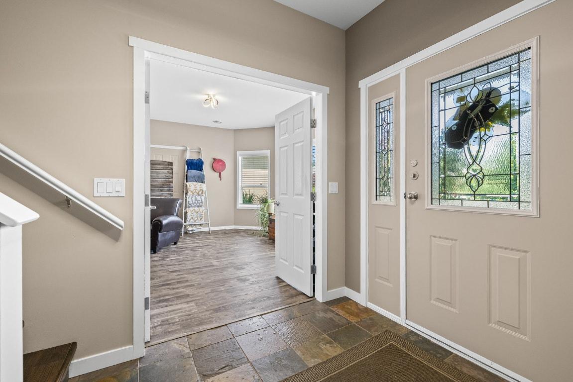









5827


VICTORIA

Street,
Peachland,




BC
V0H 1X4

