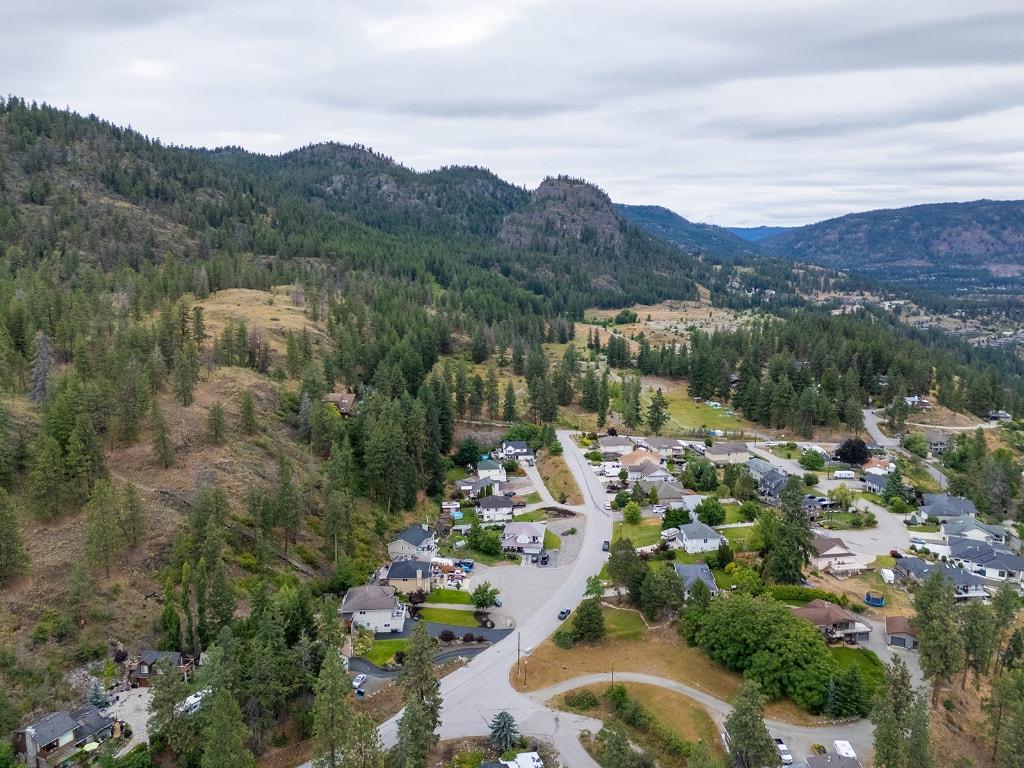 









5827


VICTORIA

Street,
Peachland,




BC
V0H 1X4

