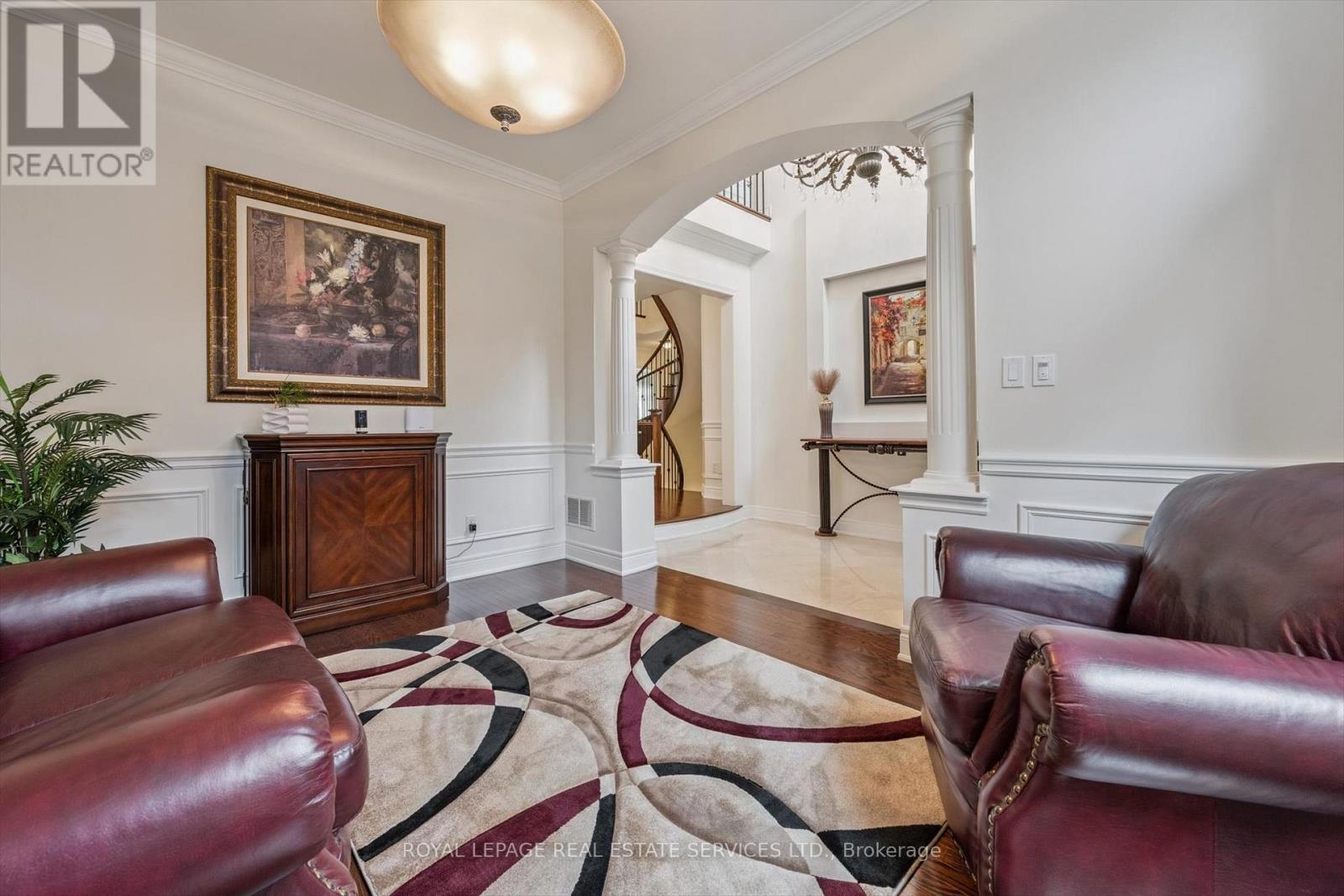 












3168 SADDLEWORTH CRESCENT

,
Oakville,




Ontario
L6M0A8

