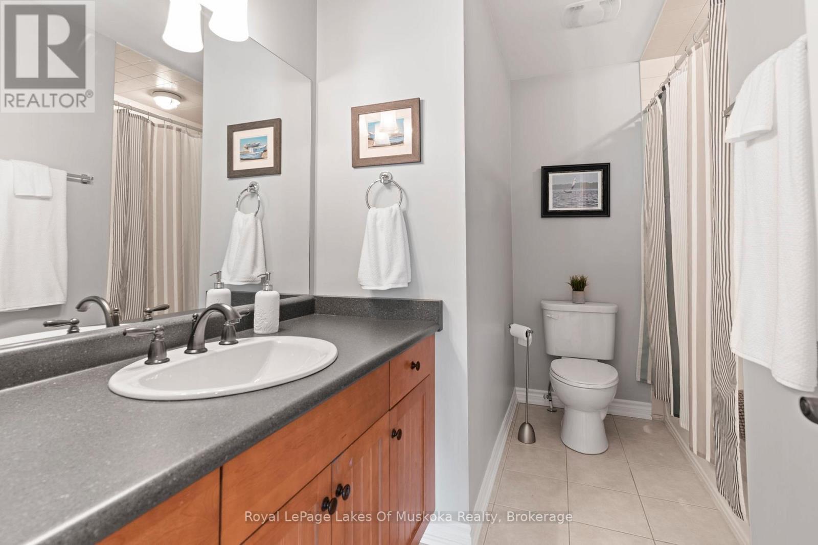 












23 SPENCER STREET

,
Bracebridge (Monck (Bracebridge)),




Ontario
P1L0B7

