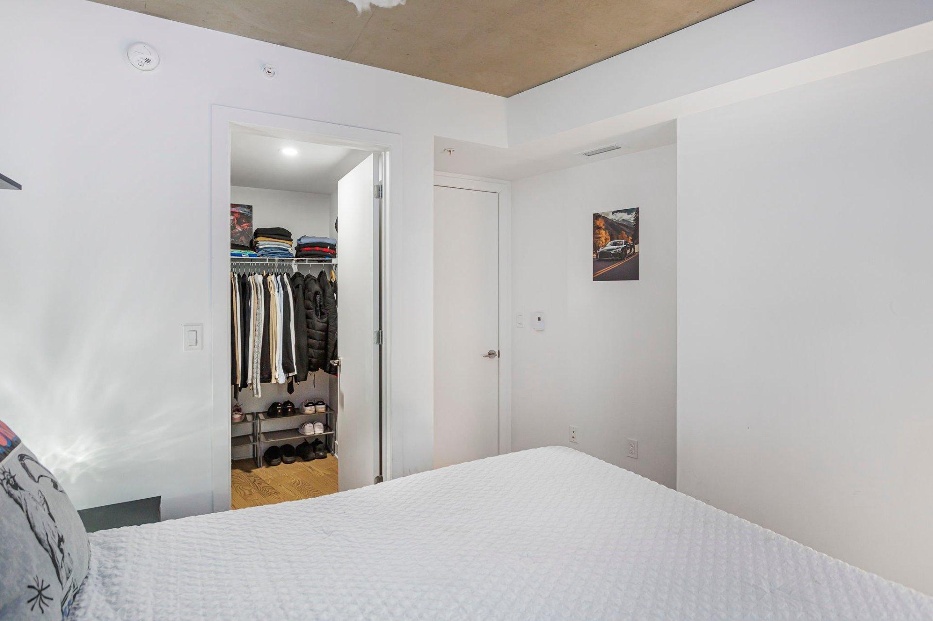 









100


Rue Murray

, 408,
Montréal (Le Sud-Ouest),




QC
H3C1A2

