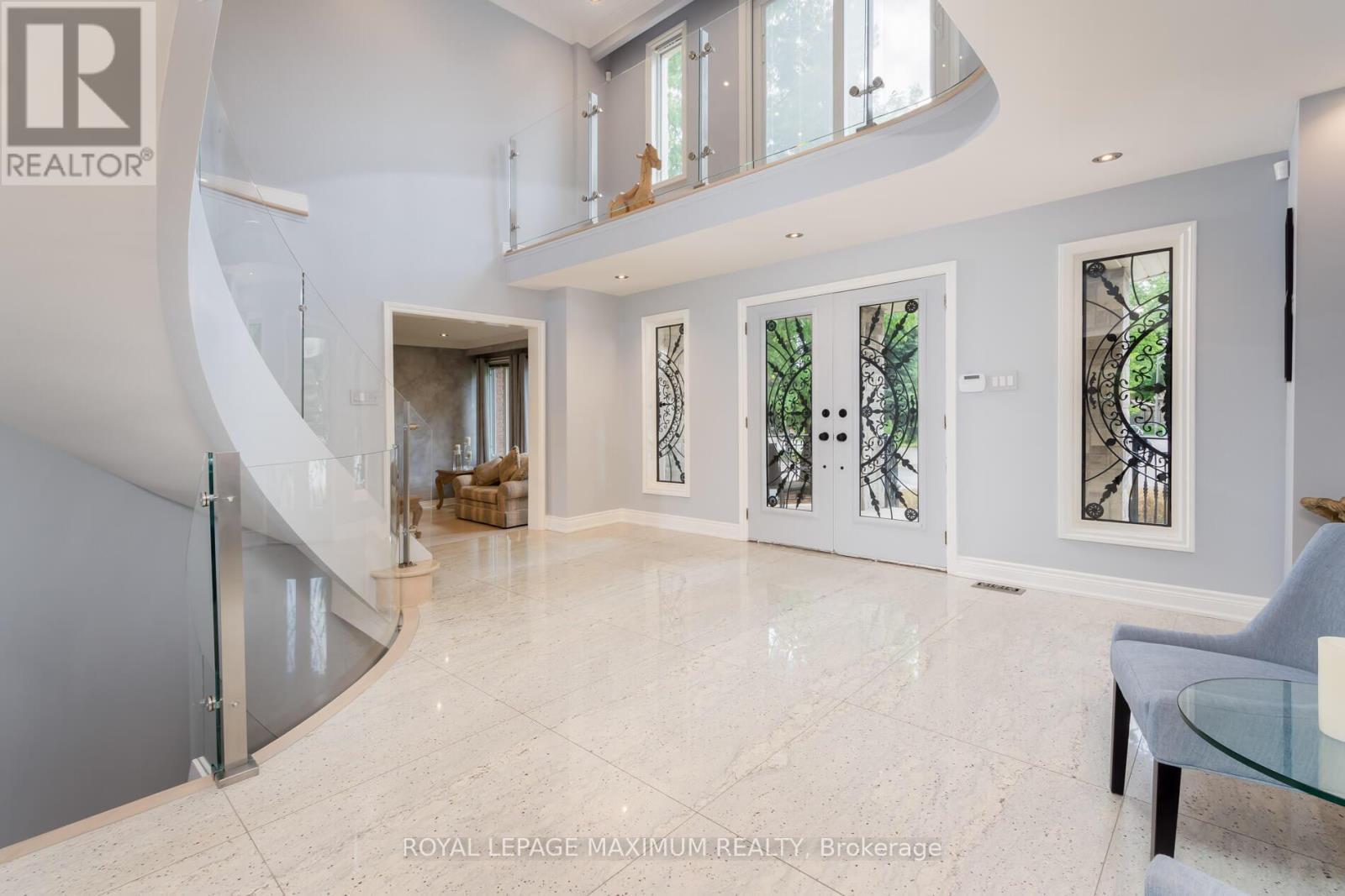 












35 LORENGATE PLACE

,
Vaughan,




Ontario
L4L2Y4

