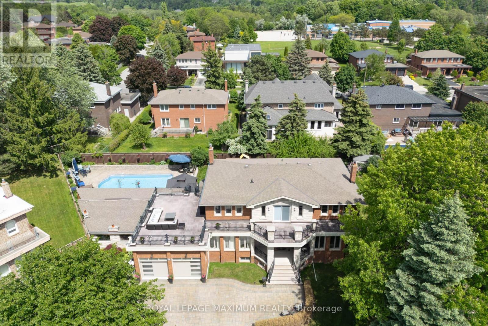 












35 LORENGATE PLACE

,
Vaughan,




Ontario
L4L2Y4

