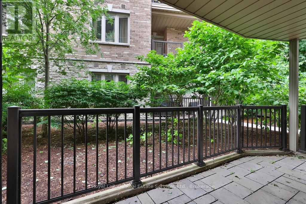 












106 - 73 WASHINGTON AVENUE NW

,
Oakville (CO Central),




Ontario
L6K1W5

