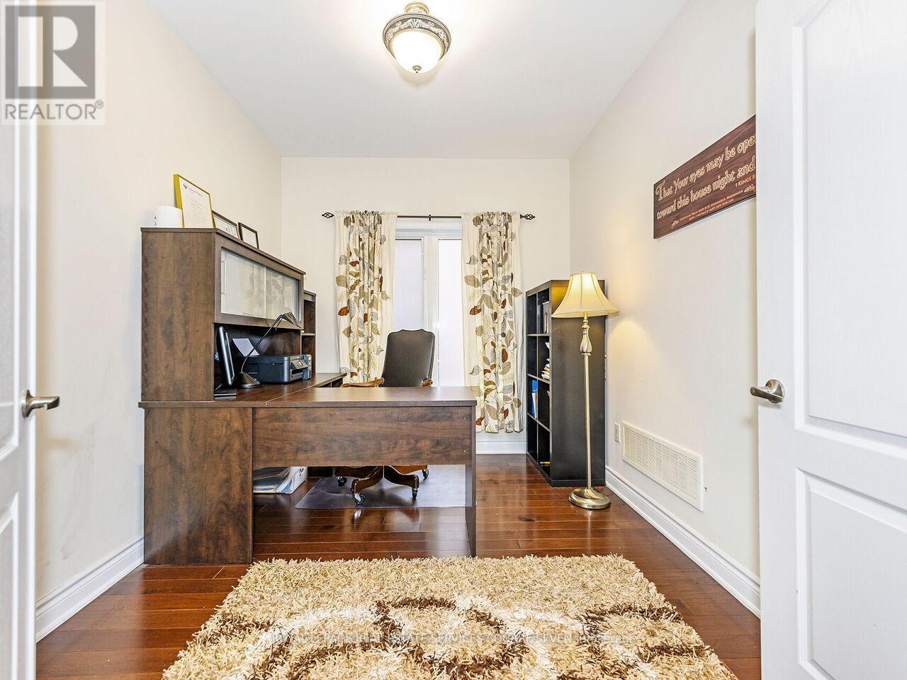












2335 AWENDA DRIVE

,
Oakville,




Ontario
L6H7J7

