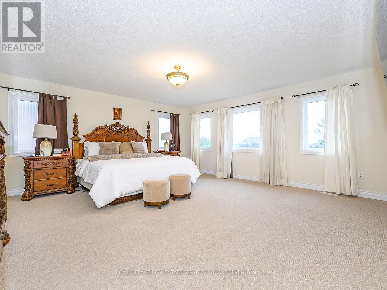 












2335 AWENDA DRIVE

,
Oakville,




Ontario
L6H7J7

