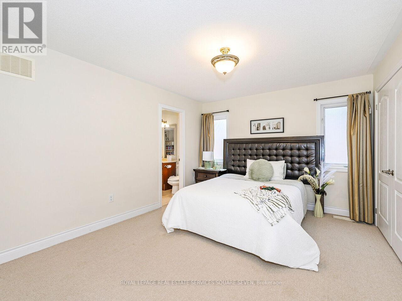 












2335 AWENDA DRIVE

,
Oakville,




Ontario
L6H7J7

