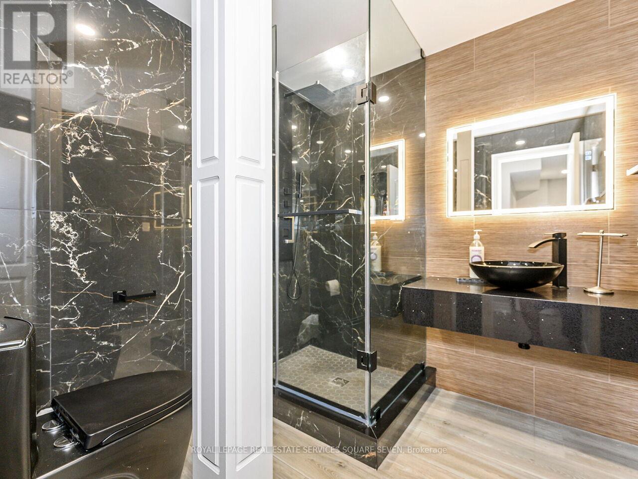 












2335 AWENDA DRIVE

,
Oakville,




Ontario
L6H7J7

