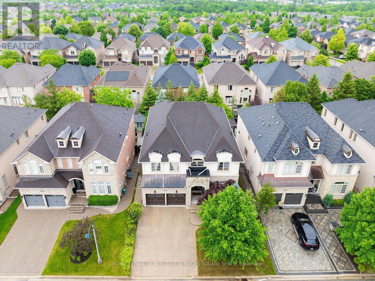 












2335 AWENDA DRIVE

,
Oakville,




Ontario
L6H7J7

