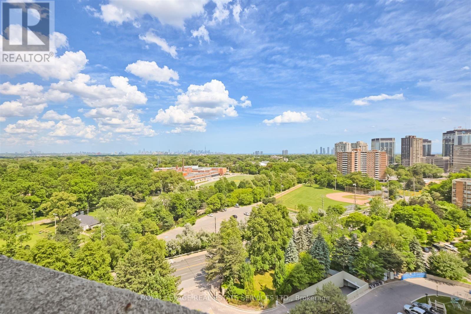 












1602 - 1320 ISLINGTON AVENUE

,
Toronto,




Ontario
M9A5C6

