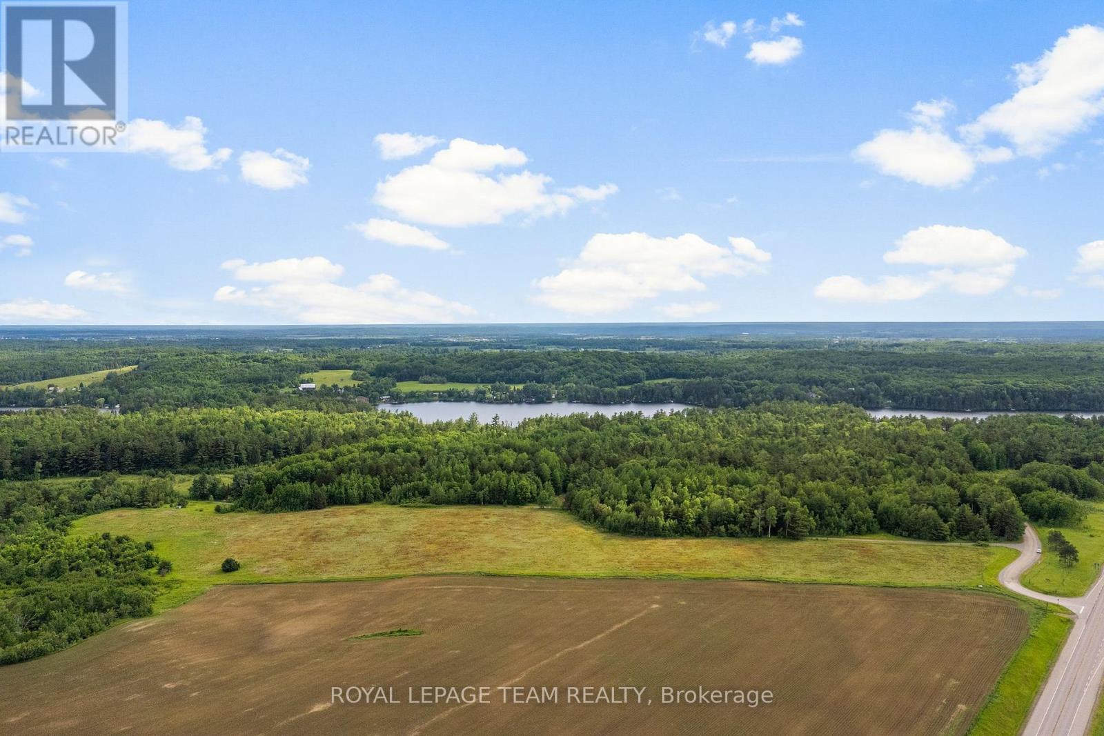 












00 SARAH PRISSILLA DRIVE

,
Whitewater Region,







Ontario
K0J1Y0

