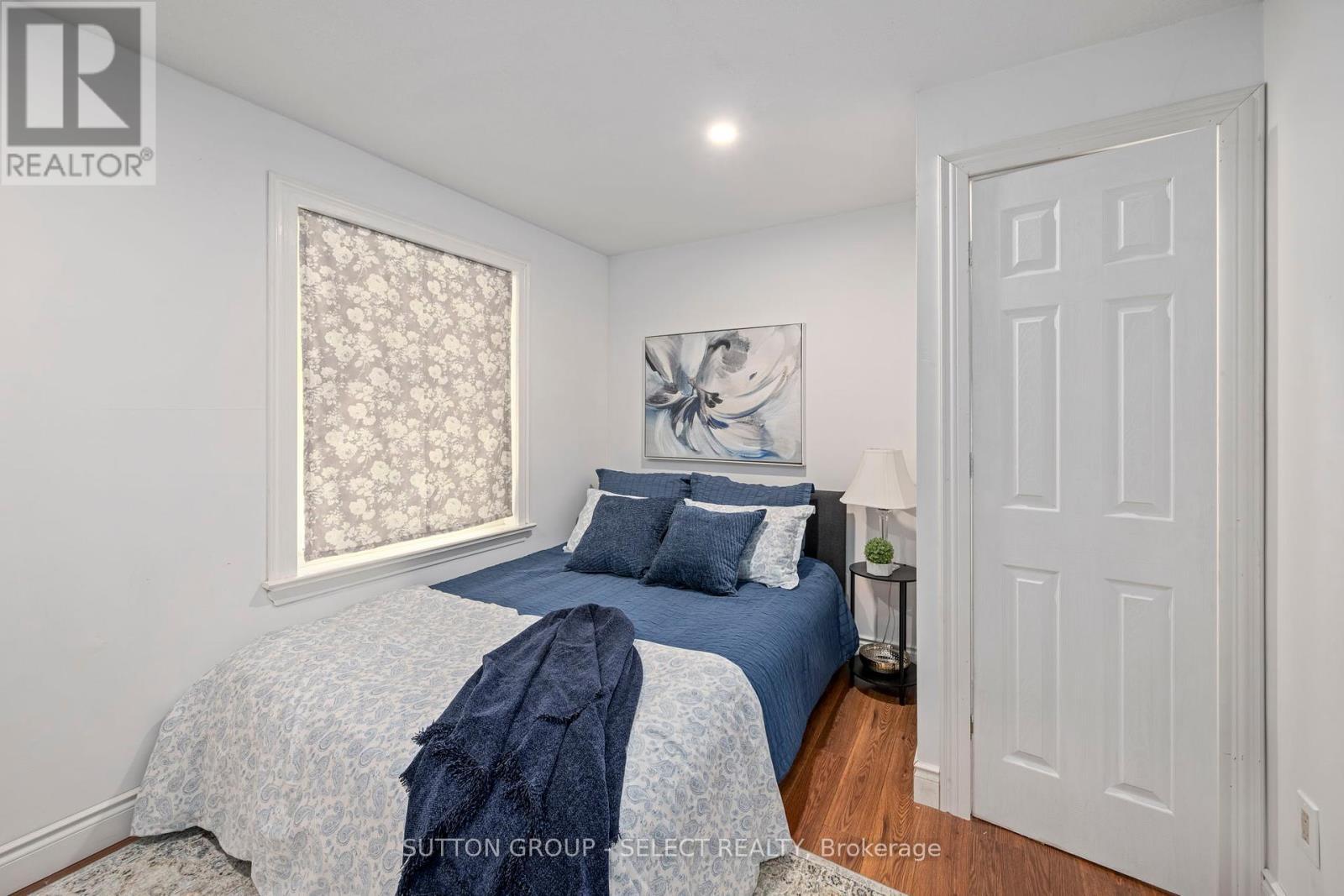 












1100 HAMILTON ROAD

,
London East (East O),




Ontario
N5W1A6

