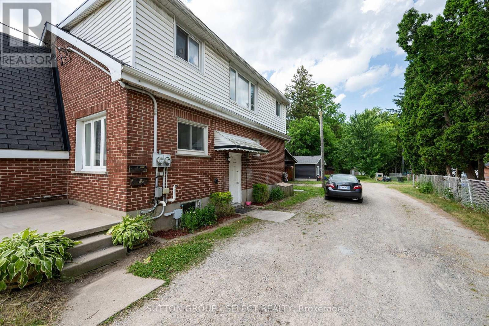 












1100 HAMILTON ROAD

,
London East (East O),




Ontario
N5W1A6

