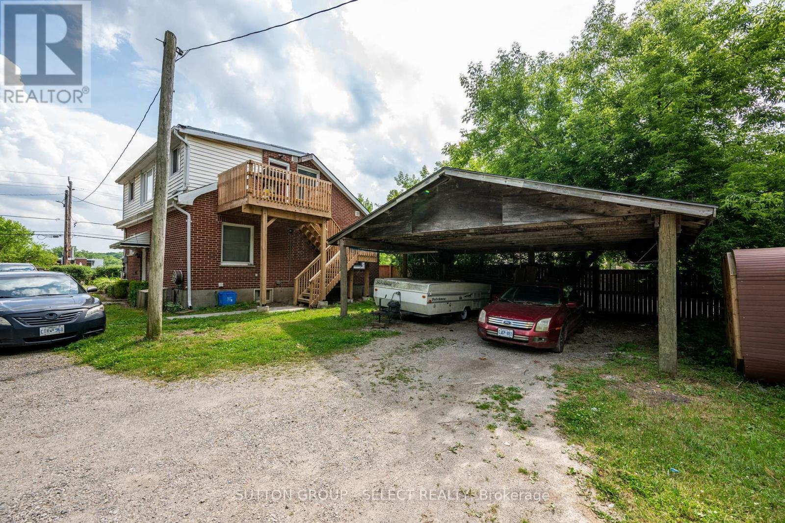 












1100 HAMILTON ROAD

,
London East (East O),




Ontario
N5W1A6


