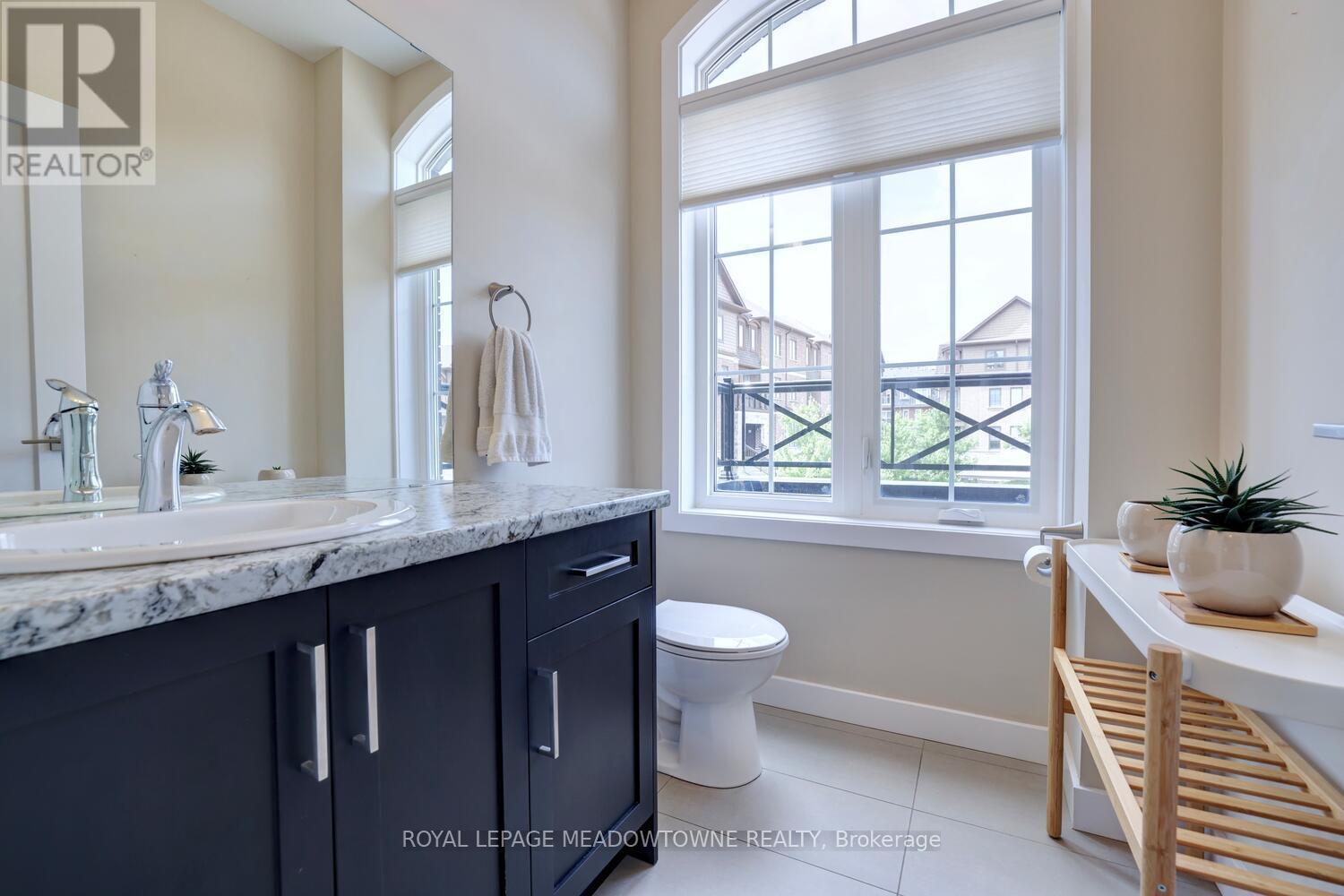 












40 - 445 ONTARIO STREET S

,
Milton,




Ontario
L9T9K3

