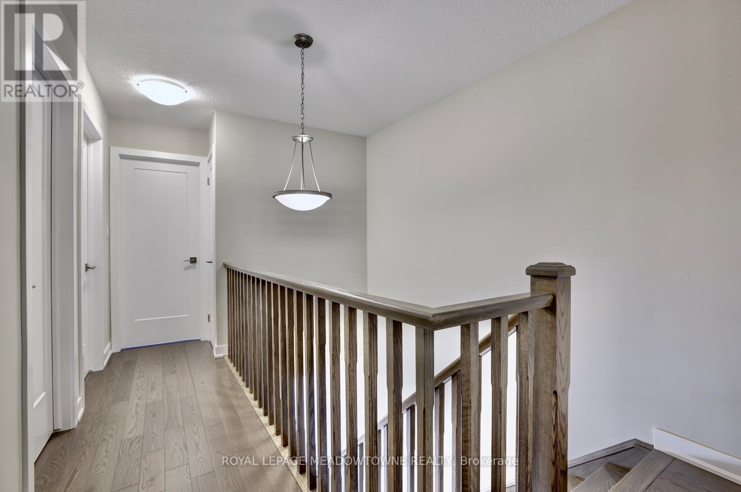 












40 - 445 ONTARIO STREET S

,
Milton,




Ontario
L9T9K3

