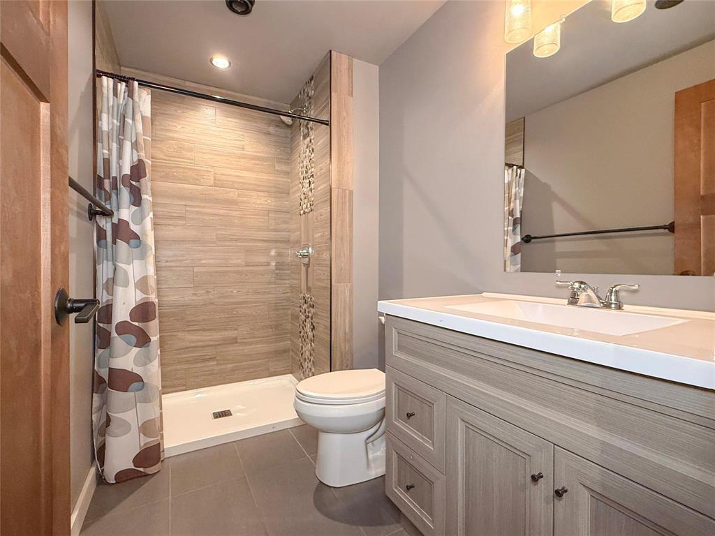 












8 Southview Drive

,
Brandon,




Manitoba
R7B4H1

