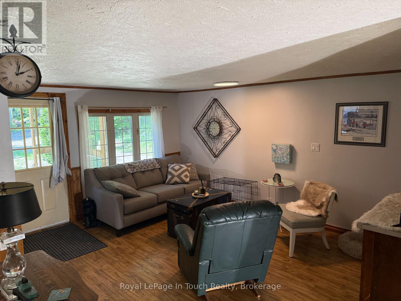 












19 NEEDLE ROAD

,
Tiny,




Ontario
L9M0B5


