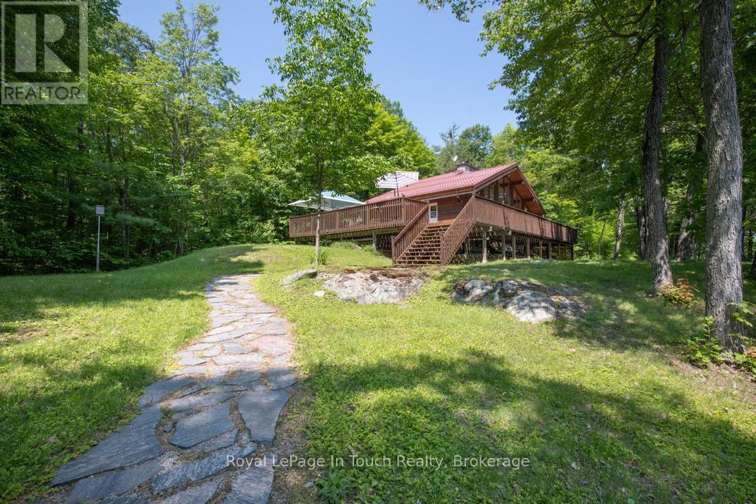 












212 WILD RICE TRAIL SE

,
Georgian Bay (Baxter),




Ontario
L0K1S0

