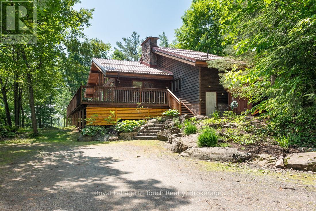 












212 WILD RICE TRAIL SE

,
Georgian Bay (Baxter),




Ontario
L0K1S0

