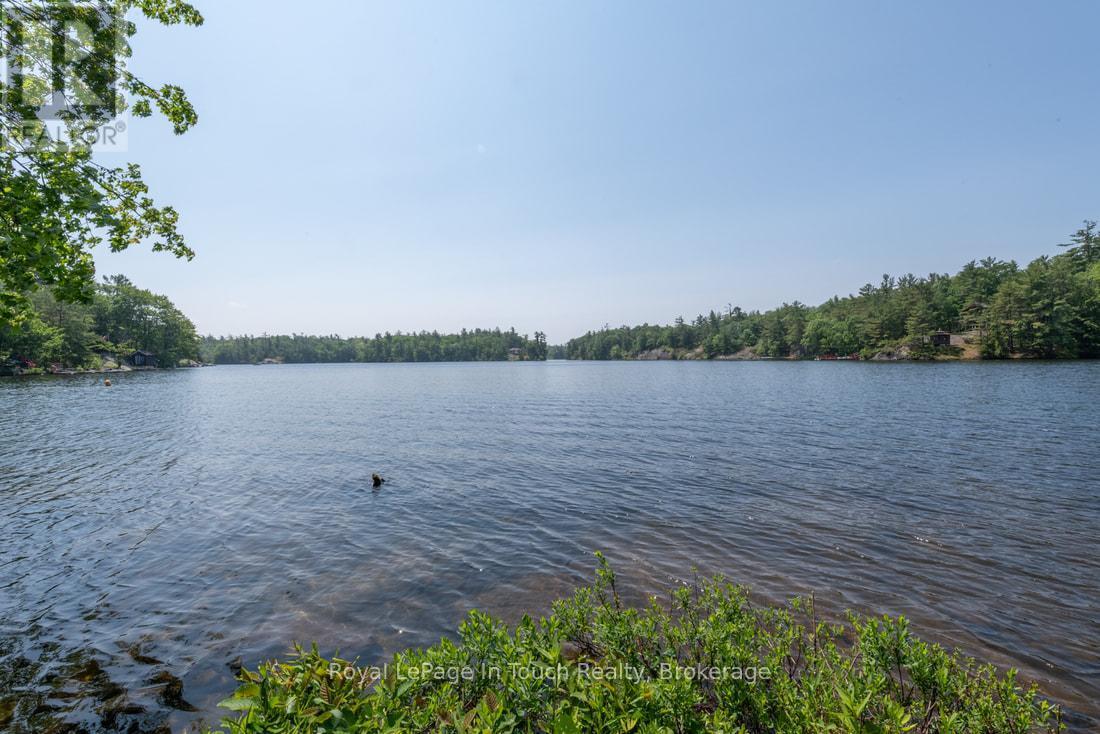 












212 WILD RICE TRAIL SE

,
Georgian Bay (Baxter),




Ontario
L0K1S0

