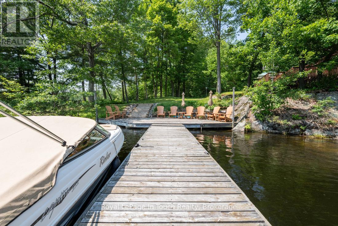 












212 WILD RICE TRAIL SE

,
Georgian Bay (Baxter),




Ontario
L0K1S0

