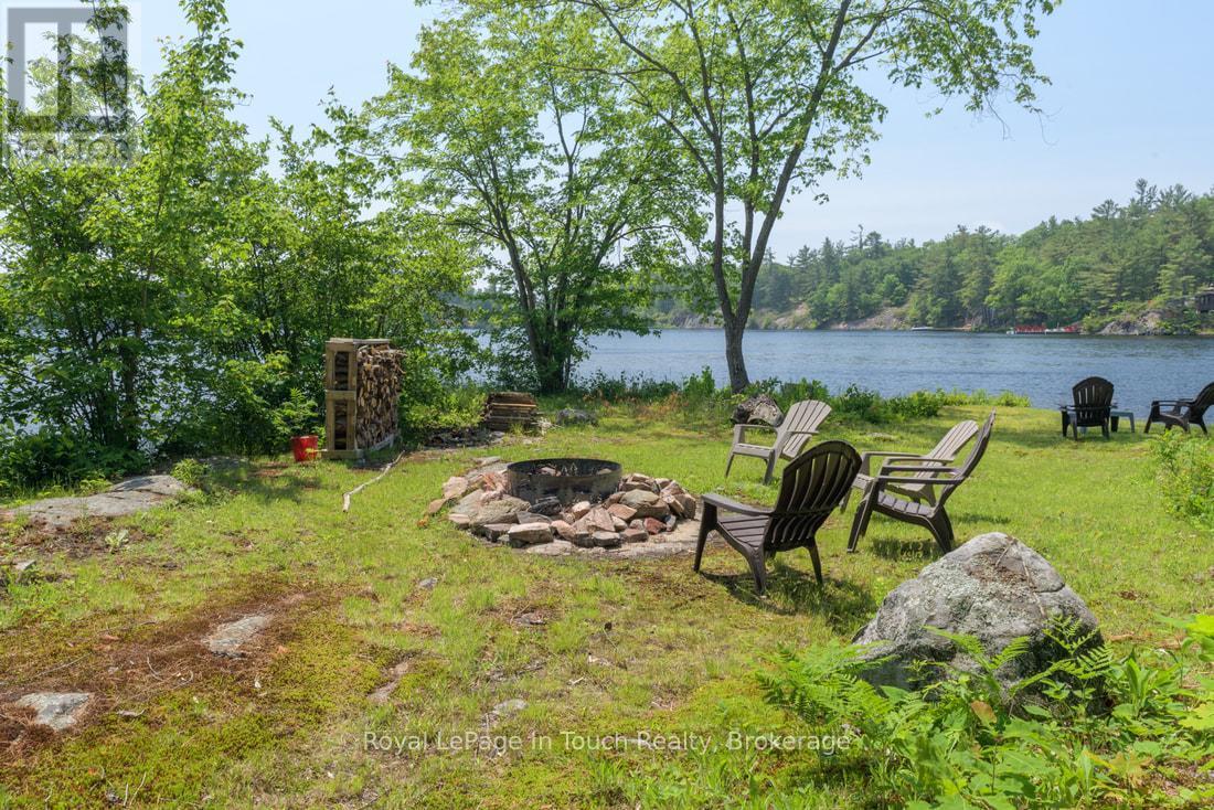 












212 WILD RICE TRAIL SE

,
Georgian Bay (Baxter),




Ontario
L0K1S0

