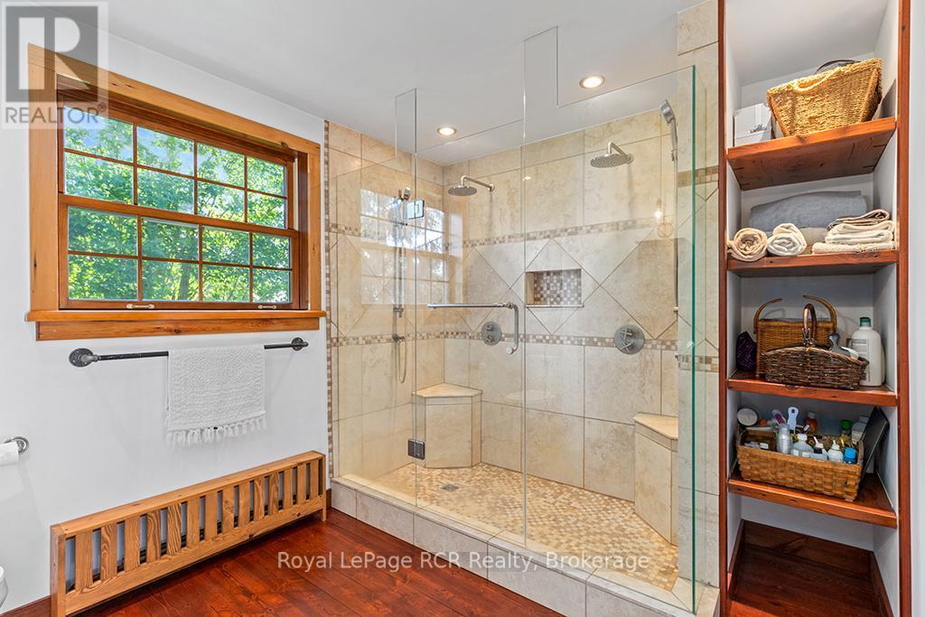 












554428 GLENELG RD 23 ROAD

,
West Grey,




Ontario
N0C1H0

