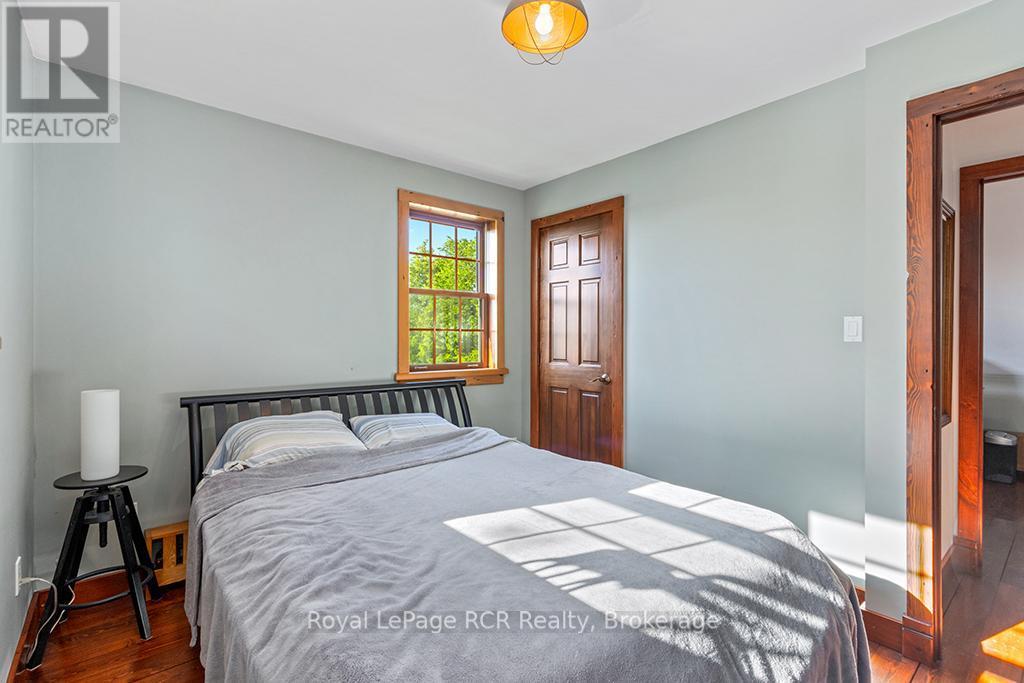 












554428 GLENELG RD 23 ROAD

,
West Grey,




Ontario
N0C1H0

