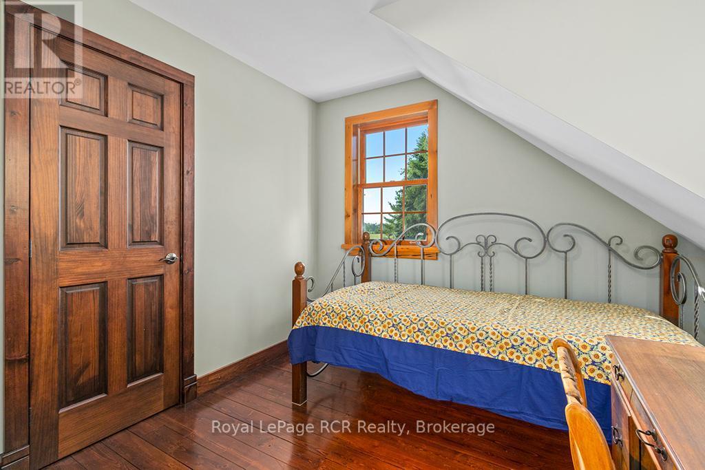 












554428 GLENELG RD 23 ROAD

,
West Grey,




Ontario
N0C1H0

