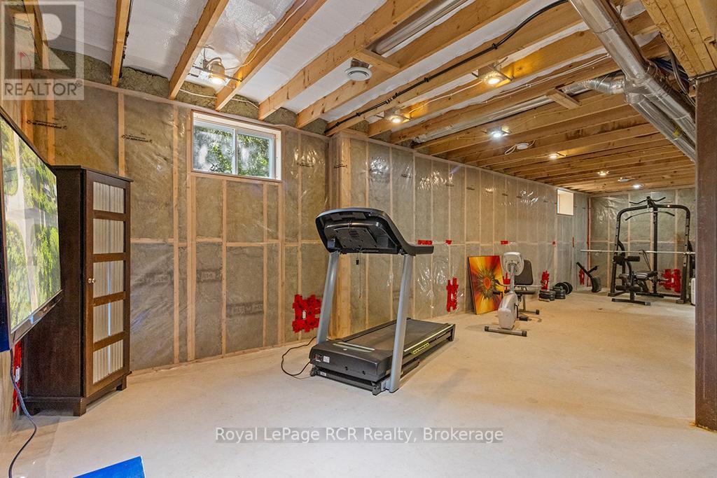 












554428 GLENELG RD 23 ROAD

,
West Grey,




Ontario
N0C1H0

