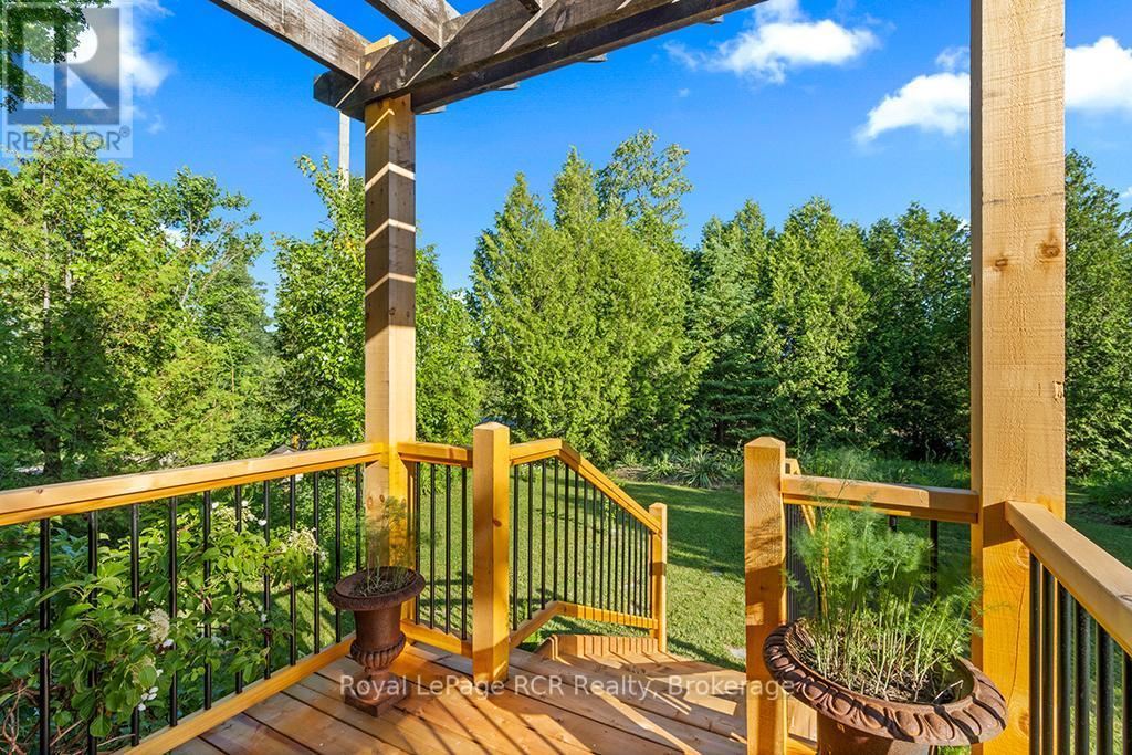 












554428 GLENELG RD 23 ROAD

,
West Grey,




Ontario
N0C1H0

