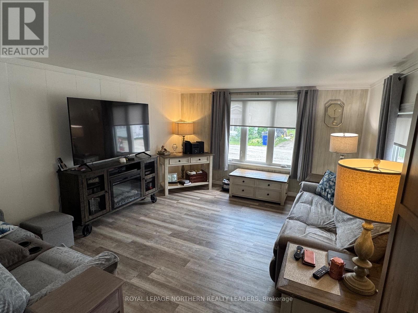 












103 NOTRE DAME PLACE

,
Timmins (TS - Trailer Parks),




Ontario
P4N5L9

