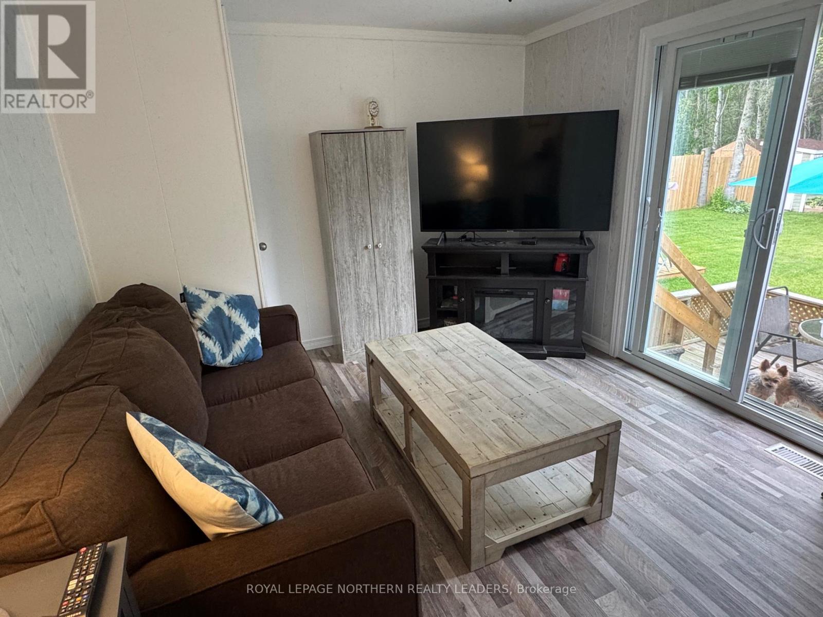 












103 NOTRE DAME PLACE

,
Timmins (TS - Trailer Parks),




Ontario
P4N5L9

