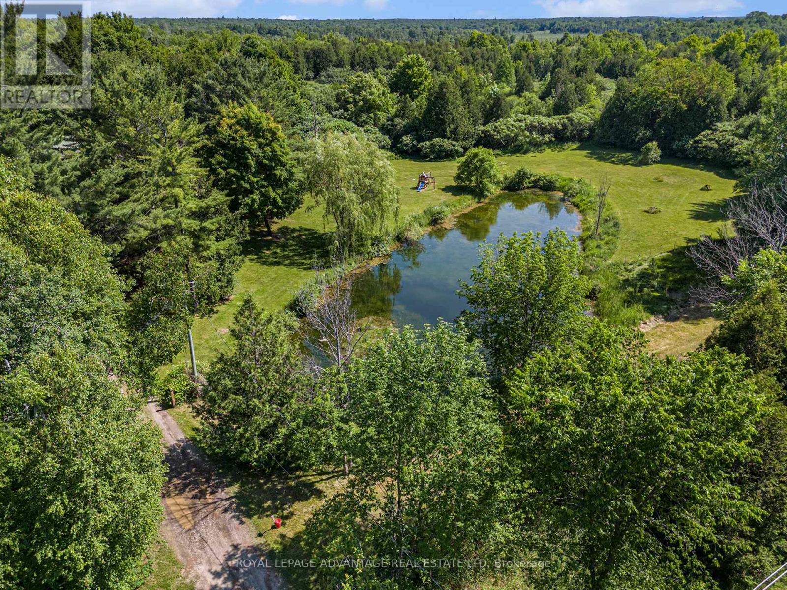 












55 OLD HIGHWAY 15 ROAD

,
Rideau Lakes,




Ontario
K0G1L0

