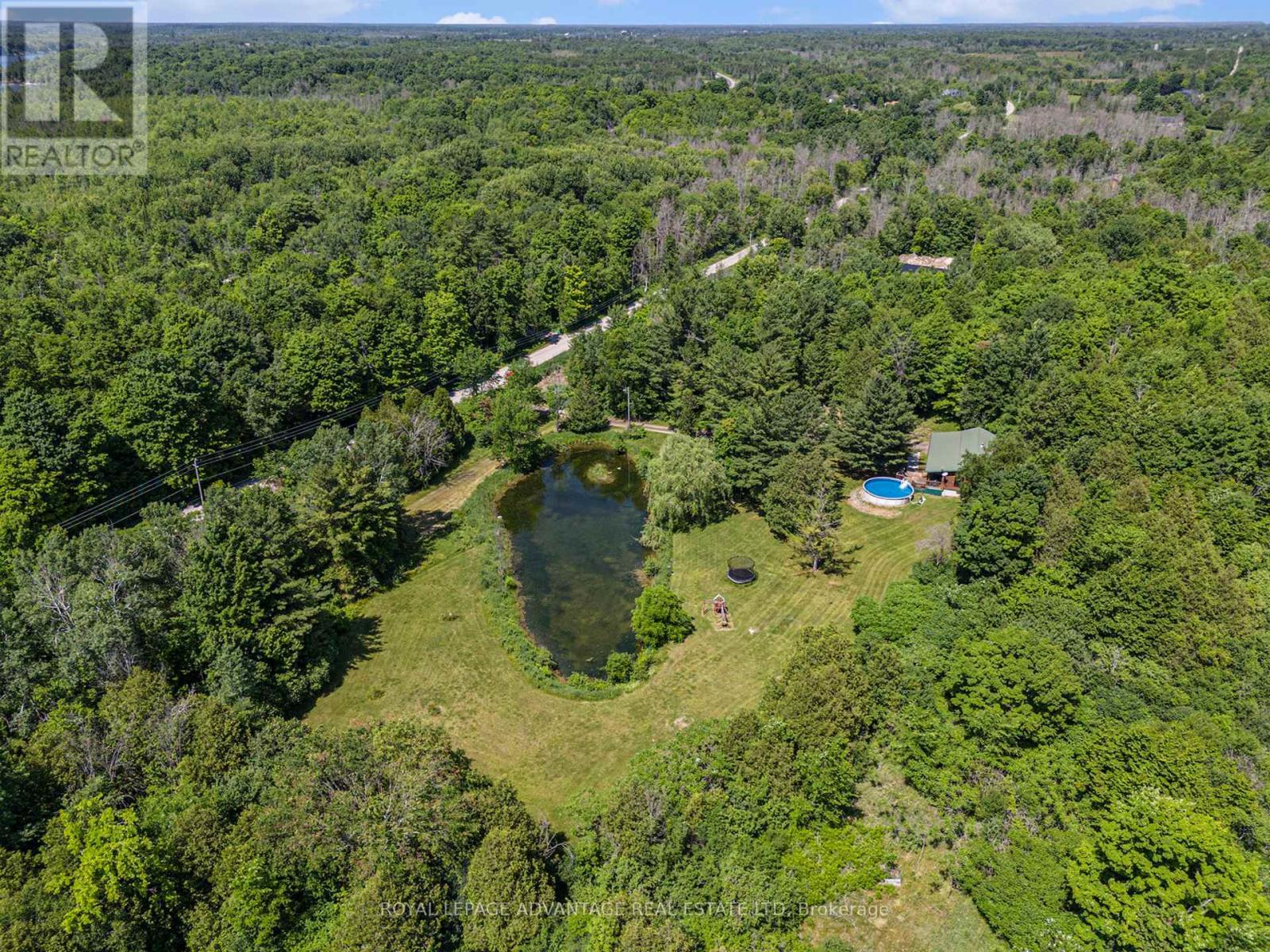 












55 OLD HIGHWAY 15 ROAD

,
Rideau Lakes,




Ontario
K0G1L0

