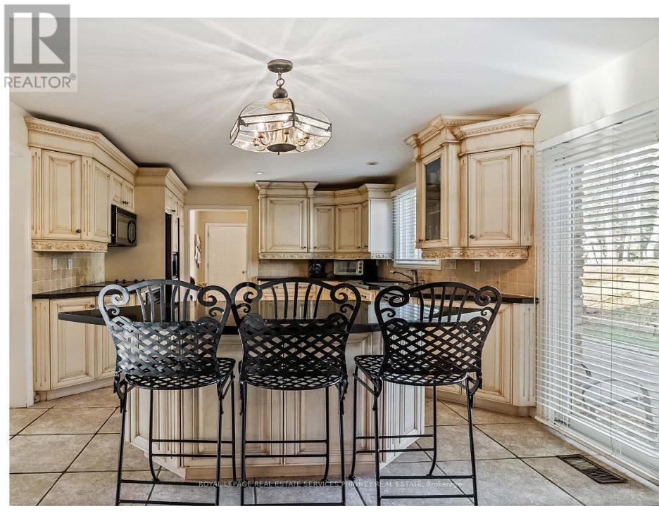 












1587 STAVEBANK ROAD

,
Mississauga,




Ontario
L5G2V6

