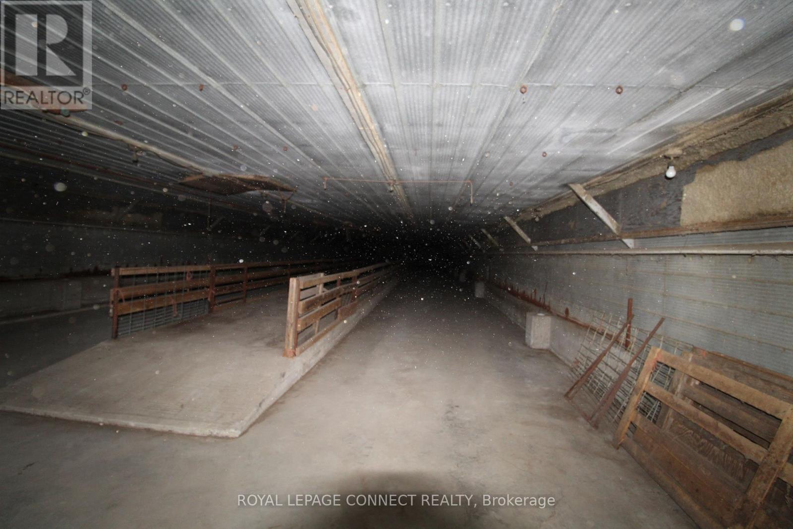 












...BARN - 10748 MCEWEN DRIVE

,
Middlesex Centre,




Ontario
N0M1P0

