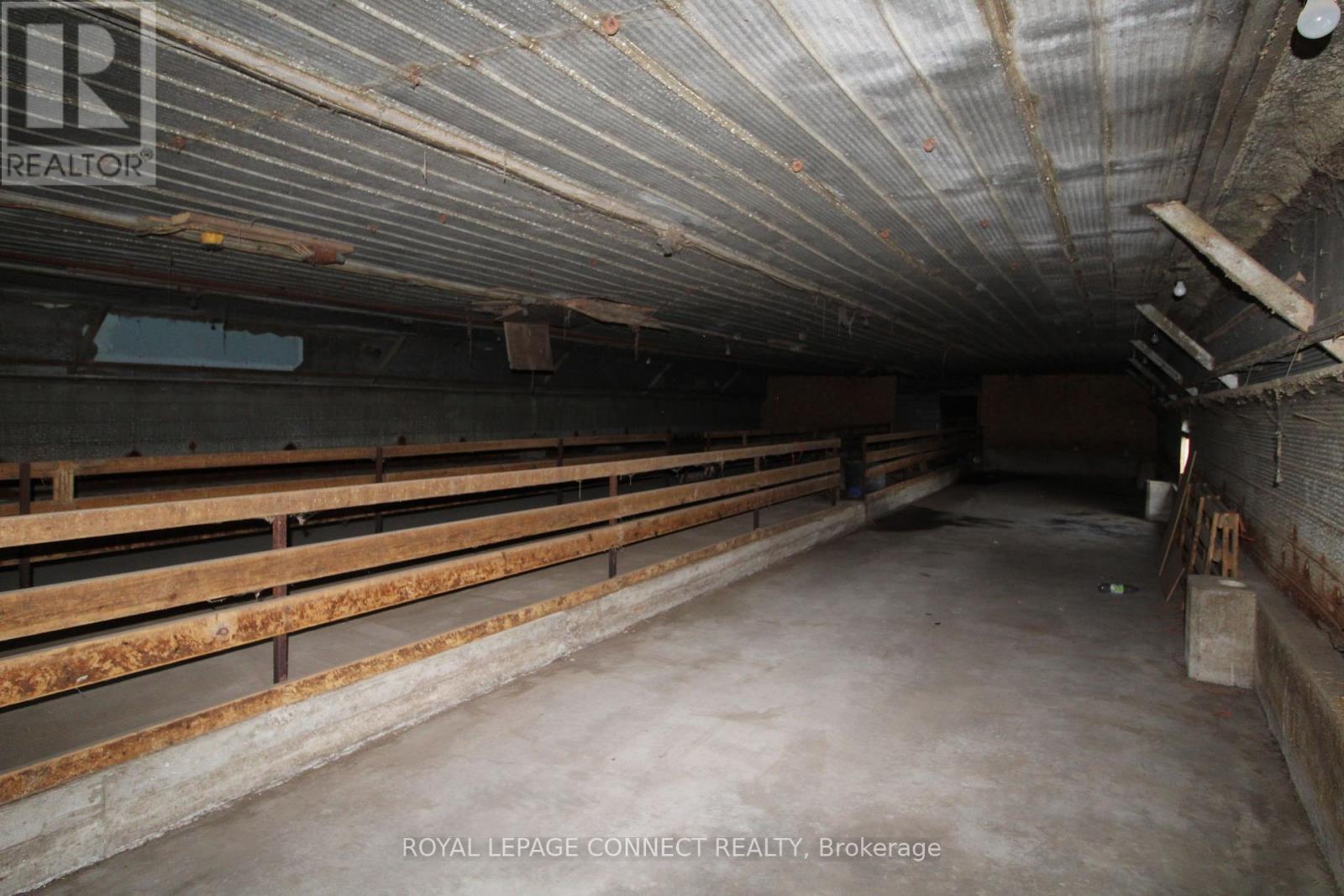












...BARN - 10748 MCEWEN DRIVE

,
Middlesex Centre,




Ontario
N0M1P0

