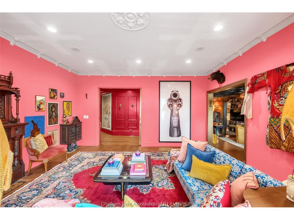 









620


Cross

Street,
Dresden,




ON
N0P 1M0

