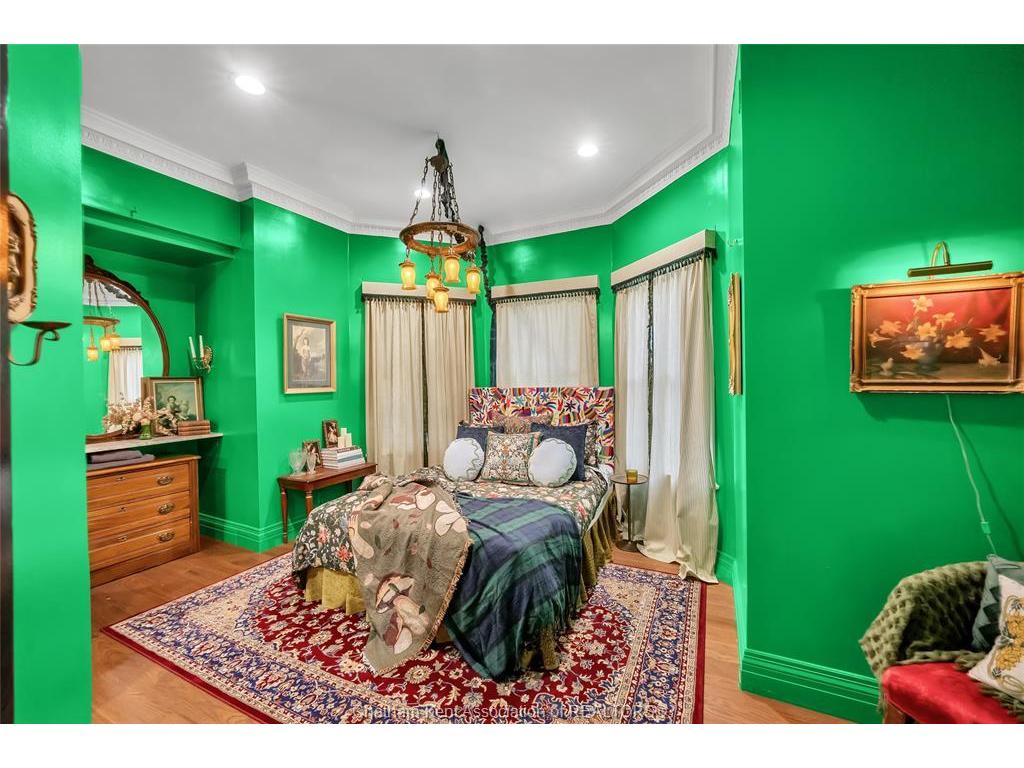 









620


Cross

Street,
Dresden,




ON
N0P 1M0

